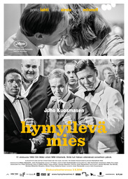 Hymyilev mies